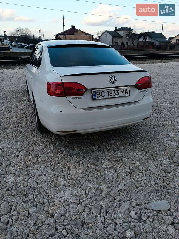 Седан Volkswagen Jetta 2012 в Львове фото 4 Седан Volkswagen Jetta 2012 в Львове