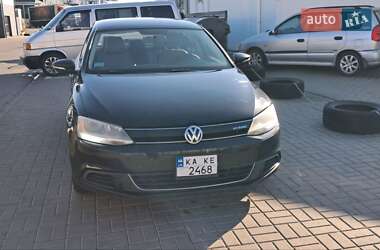 Седан Volkswagen Jetta 2013 в Киеве