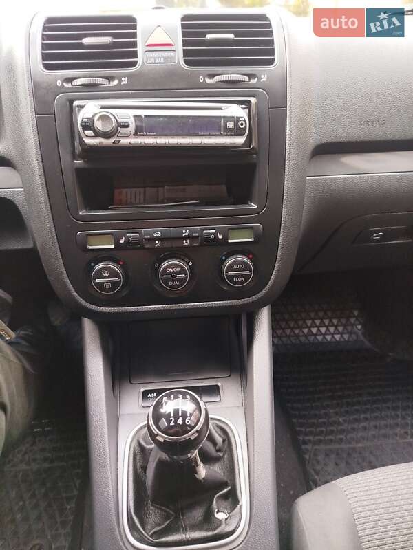 Седан Volkswagen Jetta 2007 в Ивано-Франковске фото 9 Седан Volkswagen Jetta 2007 в Ивано-Франковске