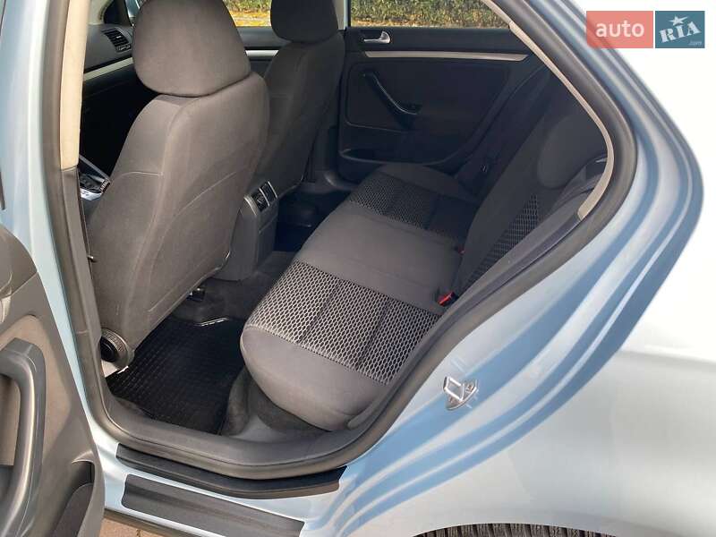 Седан Volkswagen Jetta 2010 в Миргороде фото 6 Седан Volkswagen Jetta 2010 в Миргороде