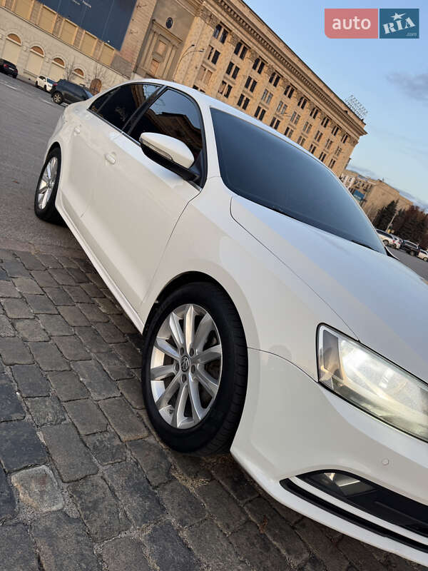 Седан Volkswagen Jetta 2016 в Харькове фото 14 Седан Volkswagen Jetta 2016 в Харькове