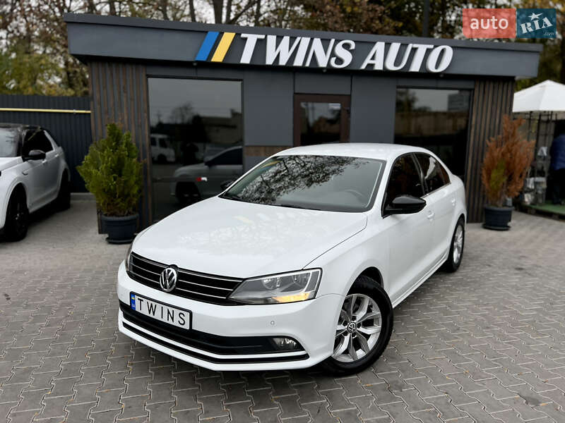 Седан Volkswagen Jetta 2016 в Одессе