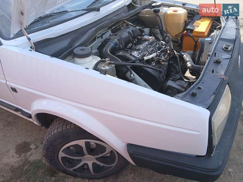 Седан Volkswagen Jetta 1985 в Одессе