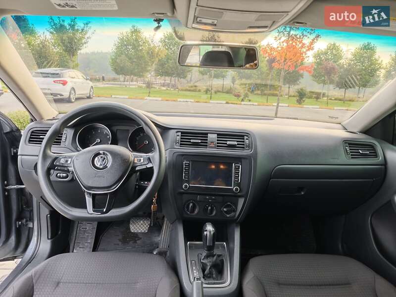 Седан Volkswagen Jetta 2015 в Ирпене фото 11 Седан Volkswagen Jetta 2015 в Ирпене