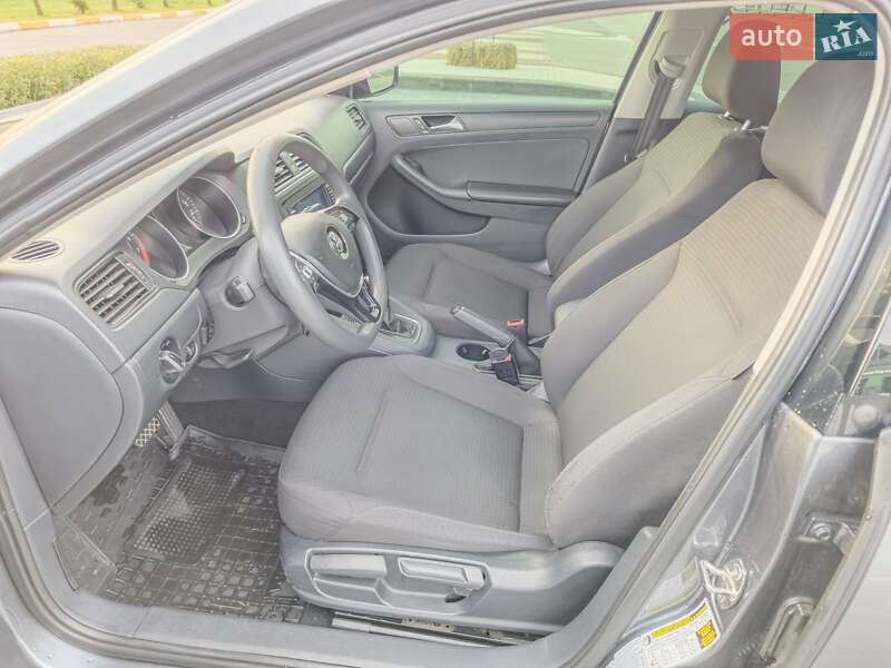 Седан Volkswagen Jetta 2015 в Ирпене фото 19 Седан Volkswagen Jetta 2015 в Ирпене