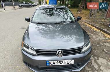 Седан Volkswagen Jetta 2012 в Івано-Франківську