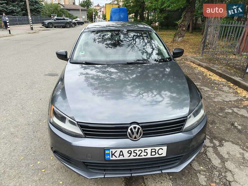 Volkswagen Jetta 2012 Volkswagen Jetta 2012