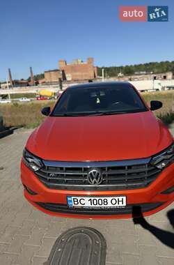 Седан Volkswagen Jetta 2019 в Львові