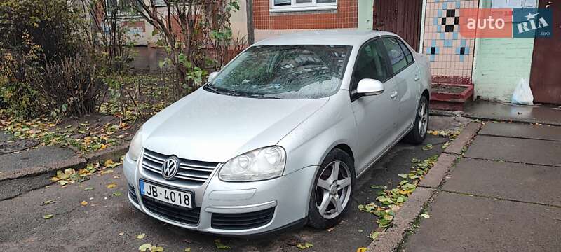 Седан Volkswagen Jetta 2006 в Борисполе фото 8 Седан Volkswagen Jetta 2006 в Борисполе