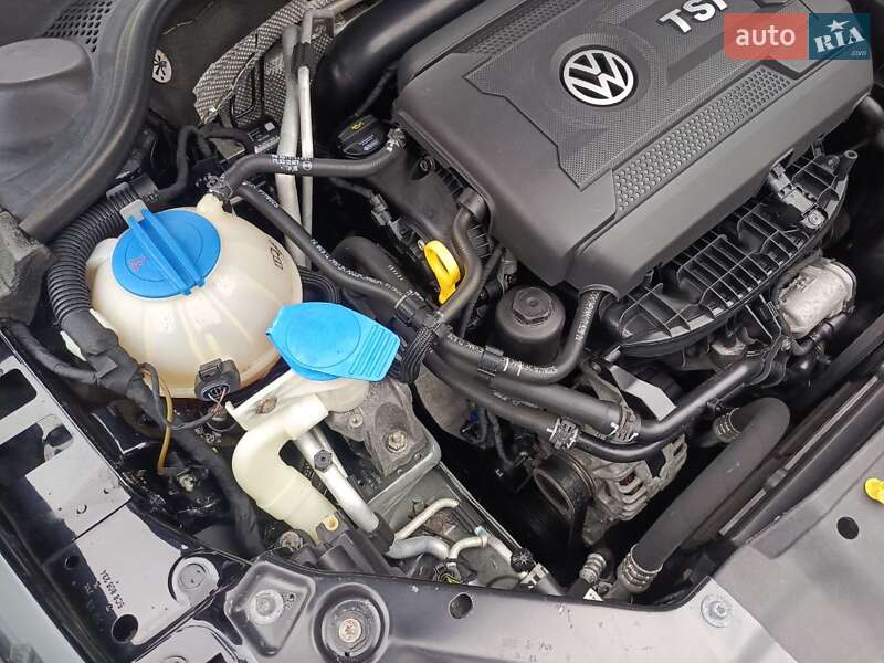 Седан Volkswagen Jetta 2014 в Днепре