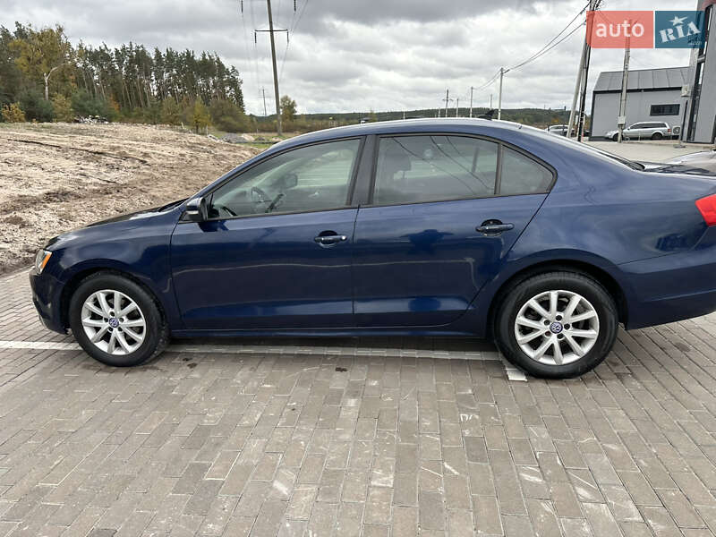 Седан Volkswagen Jetta 2012 в Киеве