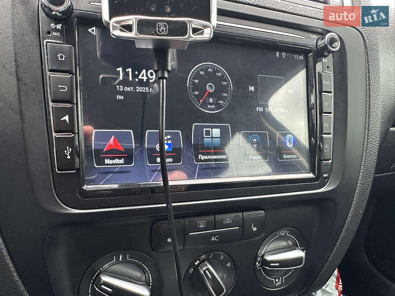 Седан Volkswagen Jetta 2012 в Киеве