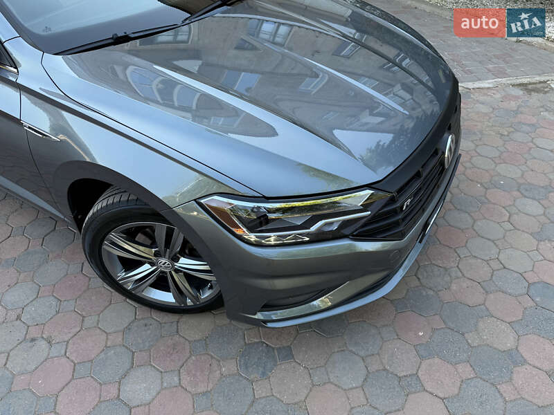 Седан Volkswagen Jetta 2019 в Кривом Роге