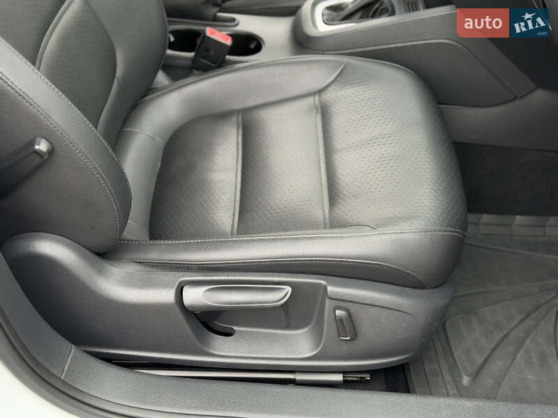 Седан Volkswagen Jetta 2014 в Дніпрі фото 15 Седан Volkswagen Jetta 2014 в Дніпрі