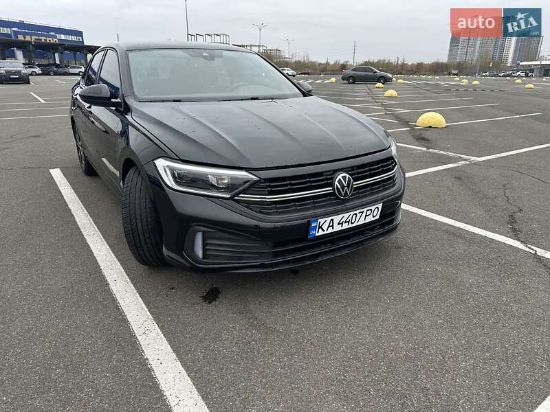 Седан Volkswagen Jetta 2023 в Киеве фото 2 Седан Volkswagen Jetta 2023 в Киеве