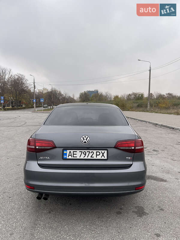Седан Volkswagen Jetta 2017 в Запорожье