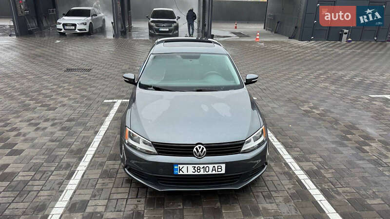 Седан Volkswagen Jetta 2012 в Киеве