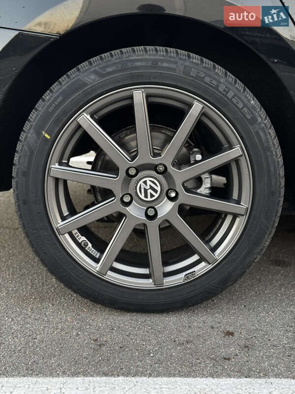 Седан Volkswagen Jetta 2012 в Запоріжжі