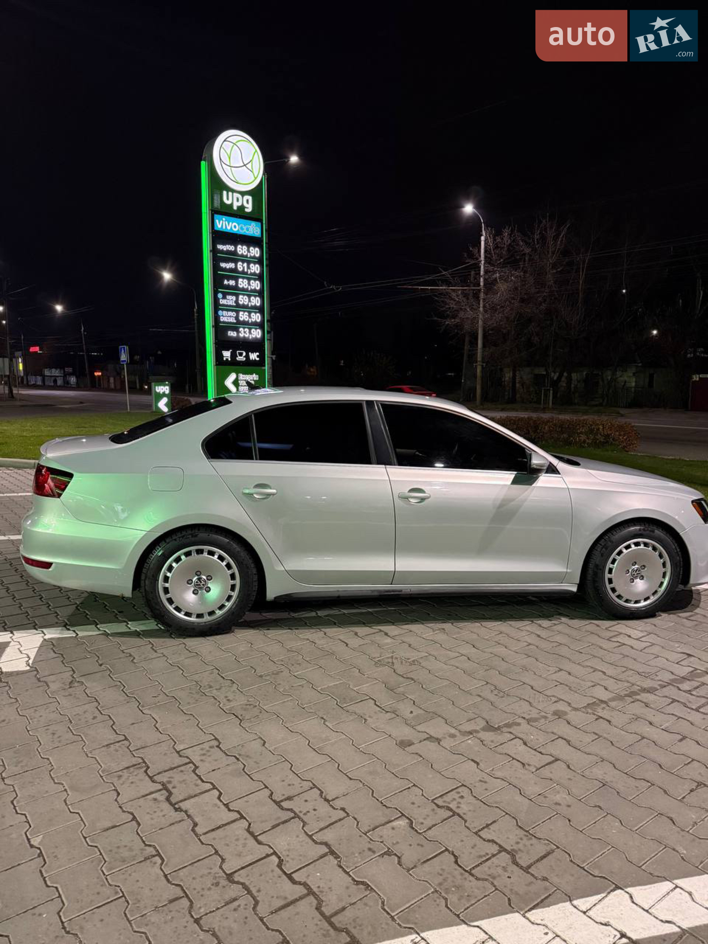 2012 Volkswagen Jetta - мініатюра 3