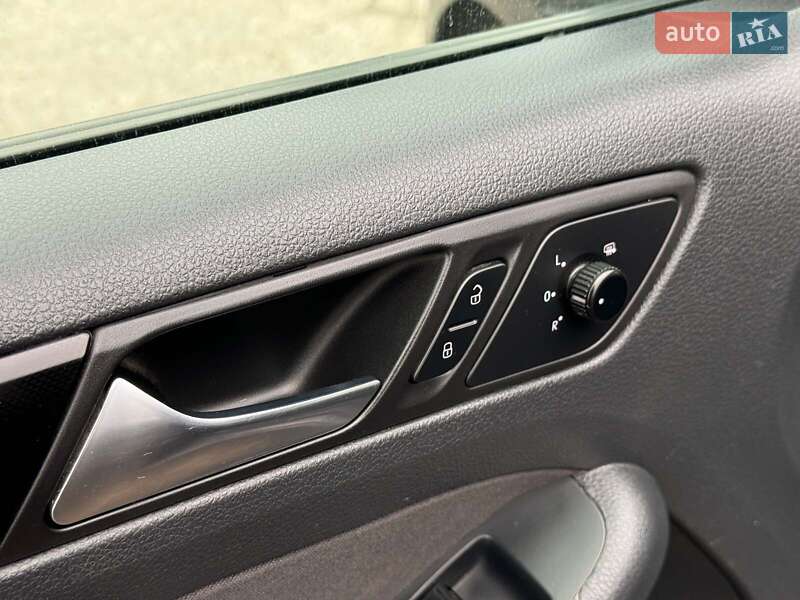 Седан Volkswagen Jetta 2011 в Виннице фото 14 Седан Volkswagen Jetta 2011 в Виннице