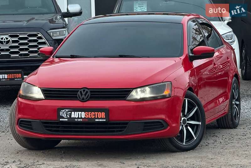 Седан Volkswagen Jetta 2012 в Харкові