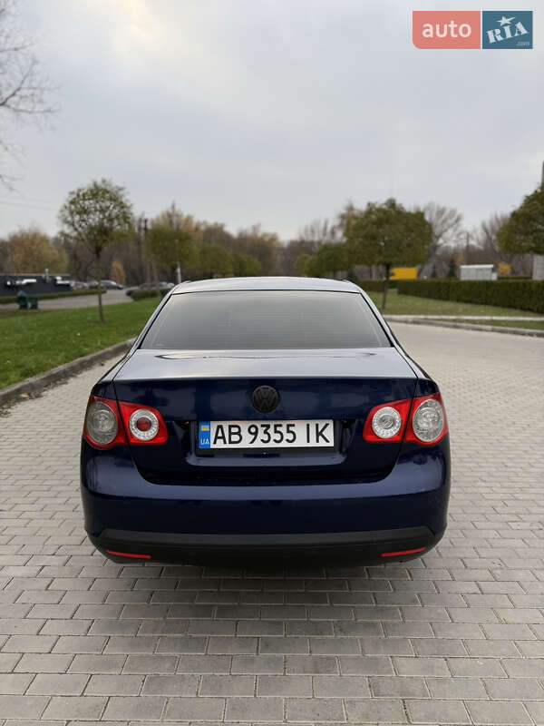Седан Volkswagen Jetta 2007 в Умани фото 5 Седан Volkswagen Jetta 2007 в Умани