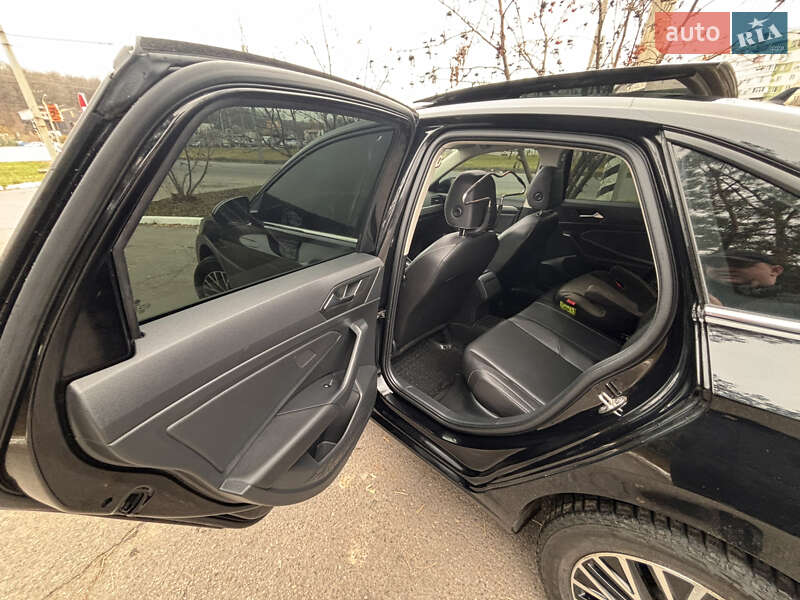 Седан Volkswagen Jetta 2019 в Полтаве фото 22 Седан Volkswagen Jetta 2019 в Полтаве