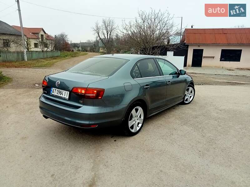 Седан Volkswagen Jetta 2017 в Івано-Франківську