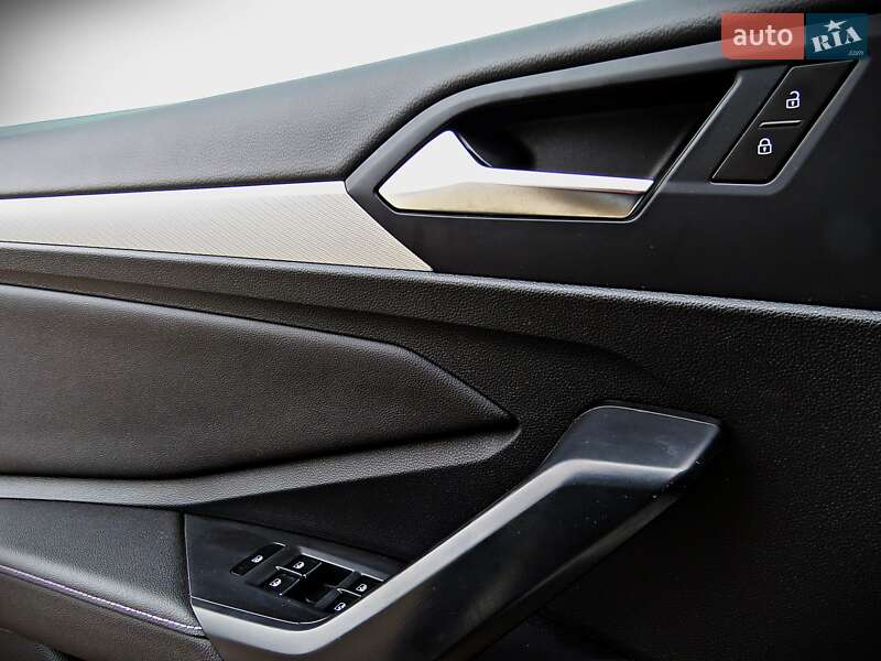 Седан Volkswagen Jetta 2024 в Черкассах