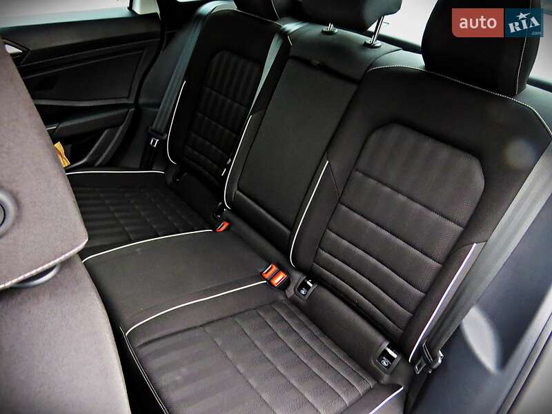 Седан Volkswagen Jetta 2024 в Черкассах