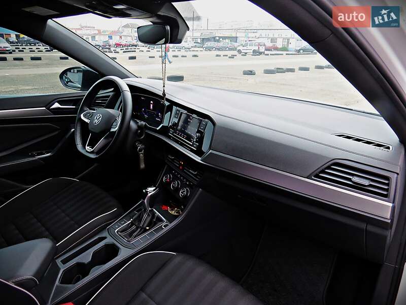 Седан Volkswagen Jetta 2024 в Черкассах