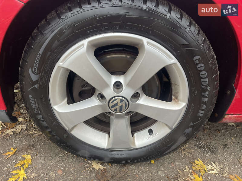 Седан Volkswagen Jetta 2009 в Києві фото 10 Седан Volkswagen Jetta 2009 в Києві