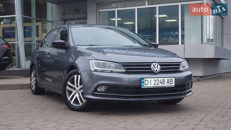 Седан Volkswagen Jetta 2016 в Вінниці