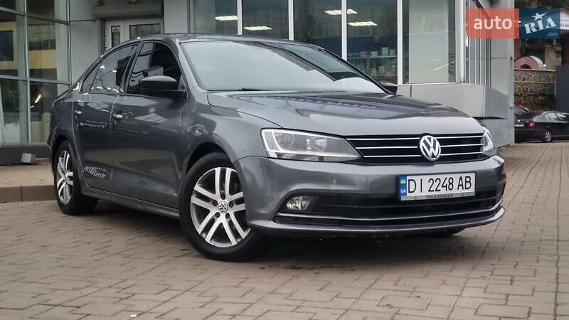 Седан Volkswagen Jetta 2016 в Вінниці