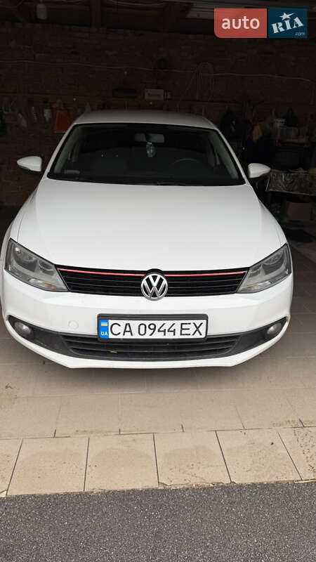 Седан Volkswagen Jetta 2014 в Умані фото 3 Седан Volkswagen Jetta 2014 в Умані