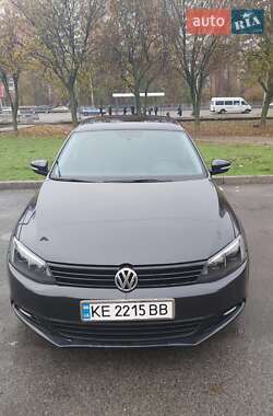 Седан Volkswagen Jetta 2012 в Дніпрі