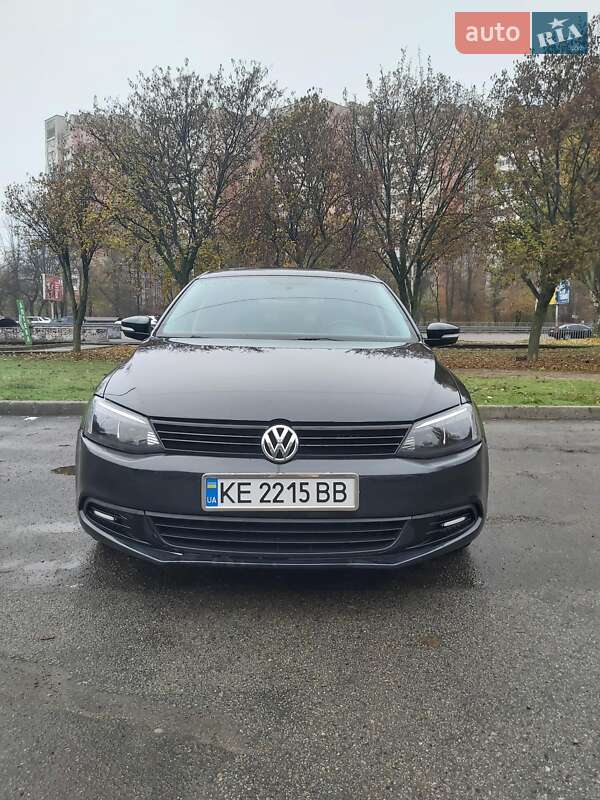 Седан Volkswagen Jetta 2012 в Днепре фото 2 Седан Volkswagen Jetta 2012 в Днепре