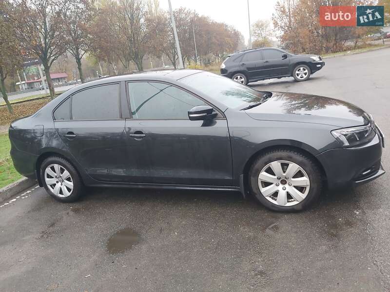 Седан Volkswagen Jetta 2012 в Днепре фото 5 Седан Volkswagen Jetta 2012 в Днепре