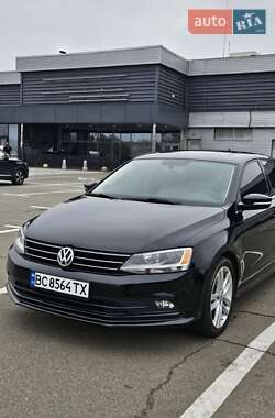 Седан Volkswagen Jetta 2015 в Киеве