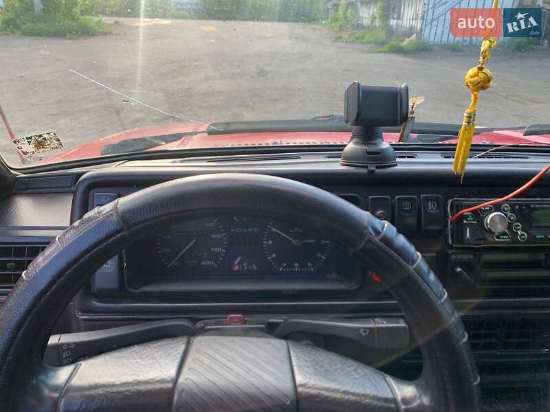 Седан Volkswagen Jetta 1991 в Дубно