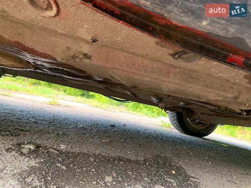 Седан Volkswagen Jetta 1991 в Дубно