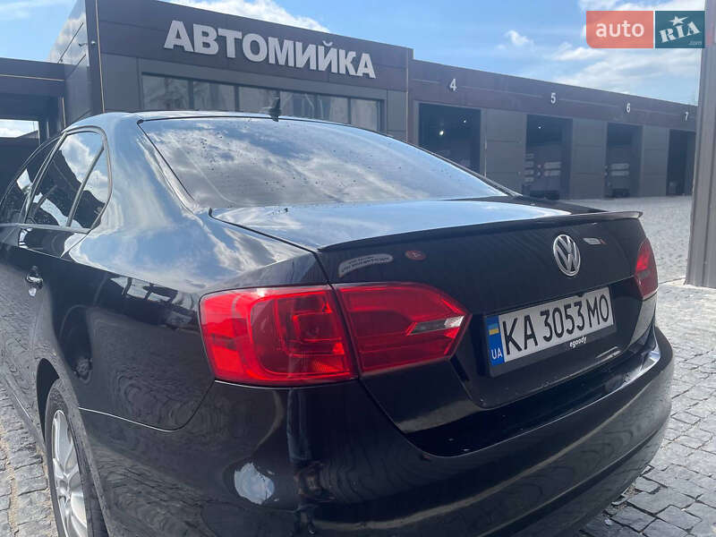 Седан Volkswagen Jetta 2014 в Софиевской Борщаговке фото 6 Седан Volkswagen Jetta 2014 в Софиевской Борщаговке