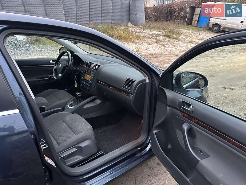 Седан Volkswagen Jetta 2008 в Києві