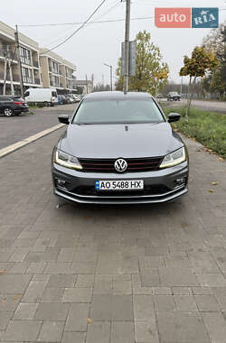 Седан Volkswagen Jetta 2017 в Ужгороді