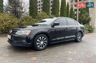Седан Volkswagen Jetta 2013 в Тернополі