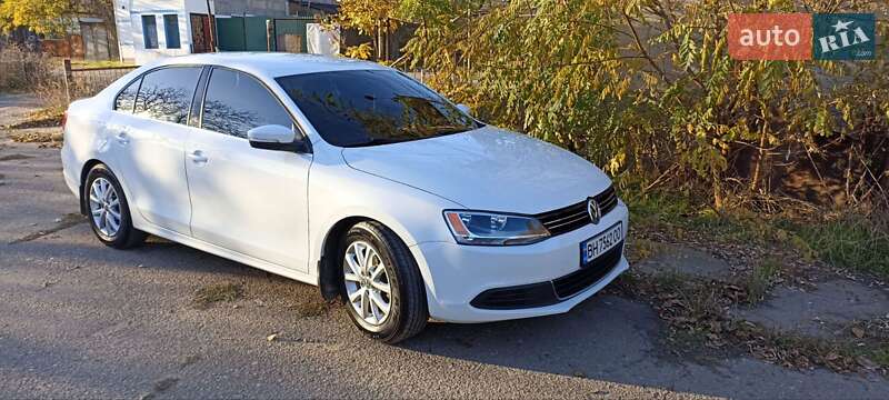 Седан Volkswagen Jetta 2014 в Білгороді-Дністровському фото 3 Седан Volkswagen Jetta 2014 в Білгороді-Дністровському