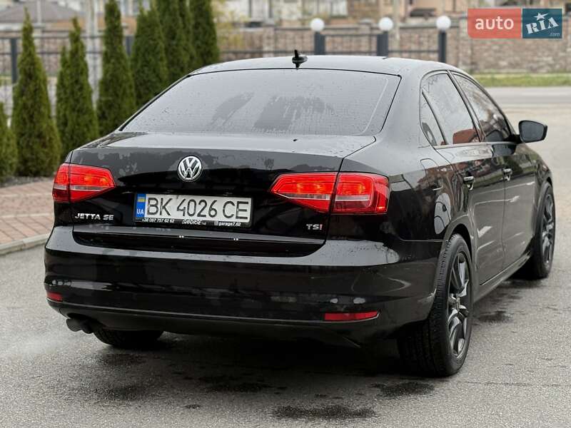 Седан Volkswagen Jetta 2014 в Києві