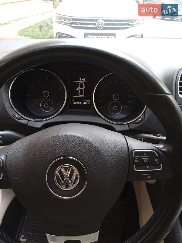 Универсал Volkswagen Jetta 2012 в Киеве фото 17 Универсал Volkswagen Jetta 2012 в Киеве