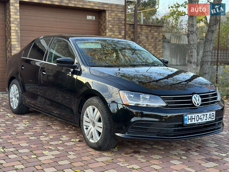 Седан Volkswagen Jetta 2016 в Одесі