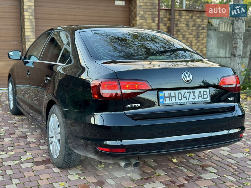 Седан Volkswagen Jetta 2016 в Одесі